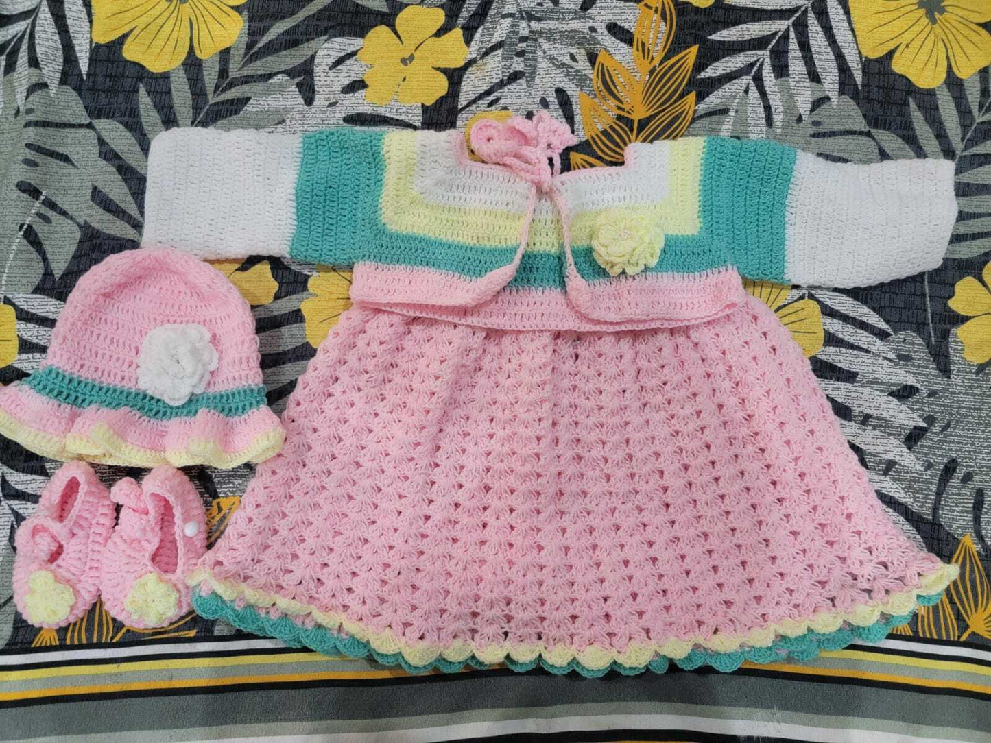 Handmade woolen baby frock set for winter