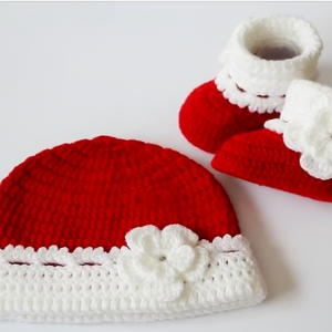 Crochet Girls Booties And Cap Set