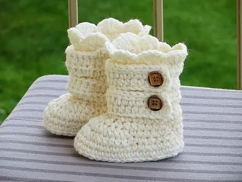Crochet Baby Girl Booties And Cap Set - Image 2