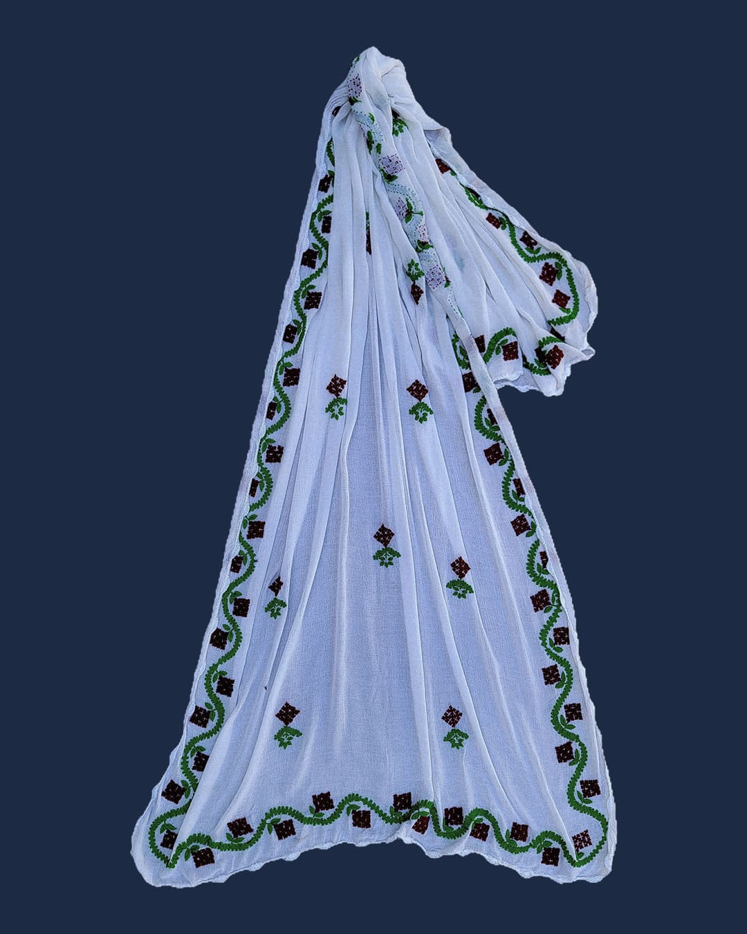 Sufaid Handmade Sindhi Tanka Dupatta | Traditional Karhai Dupatta
