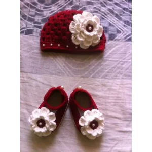Maroon Baby Girl Crochet Set Cap And Shoes